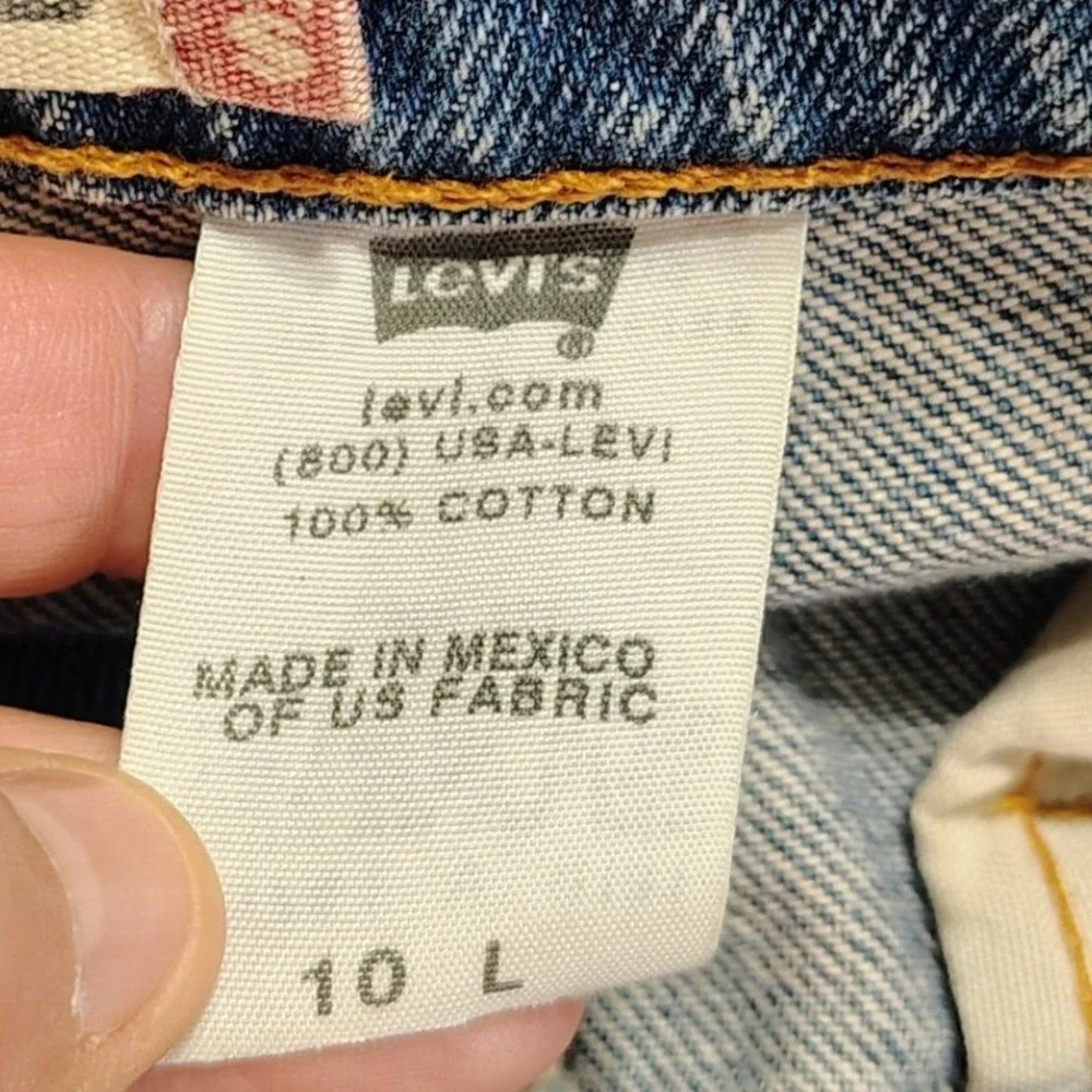 Levi Strauss 550 Classic Relaxed Tapered Jeans Medium Wash Women Size 10 L - Picture 15 of 15